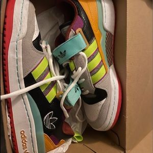 Womens adidas forum low